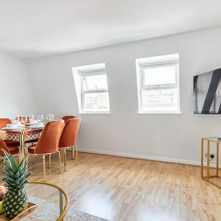 Bright N' Charming Air Conditioned Two Bed In Heart Of London Exterior photo